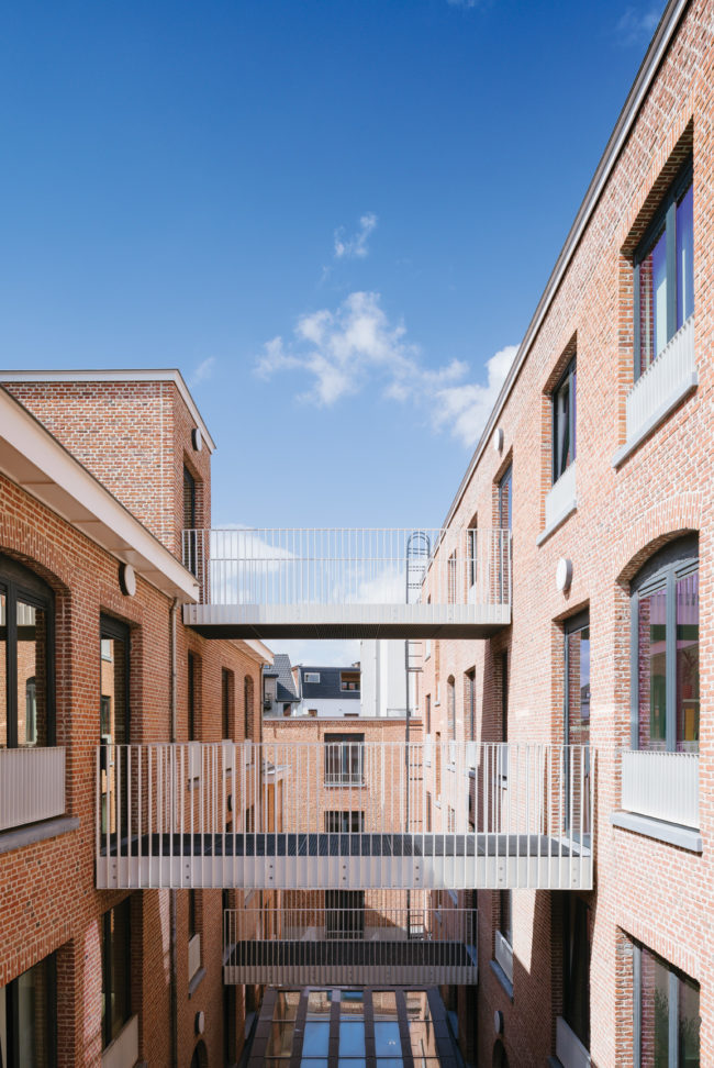 Campus National Thomas More, FVWW (Frederic Vandoninck Wouter Willems architecten) & MikeViktorViktor architects, A2D Architects (Foto: Olmo Peeters)