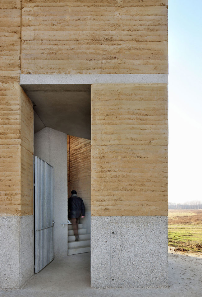 Uitkijktoren Negenoord, De Gouden Lineaal Architecten (Foto: Filip Dujardin)